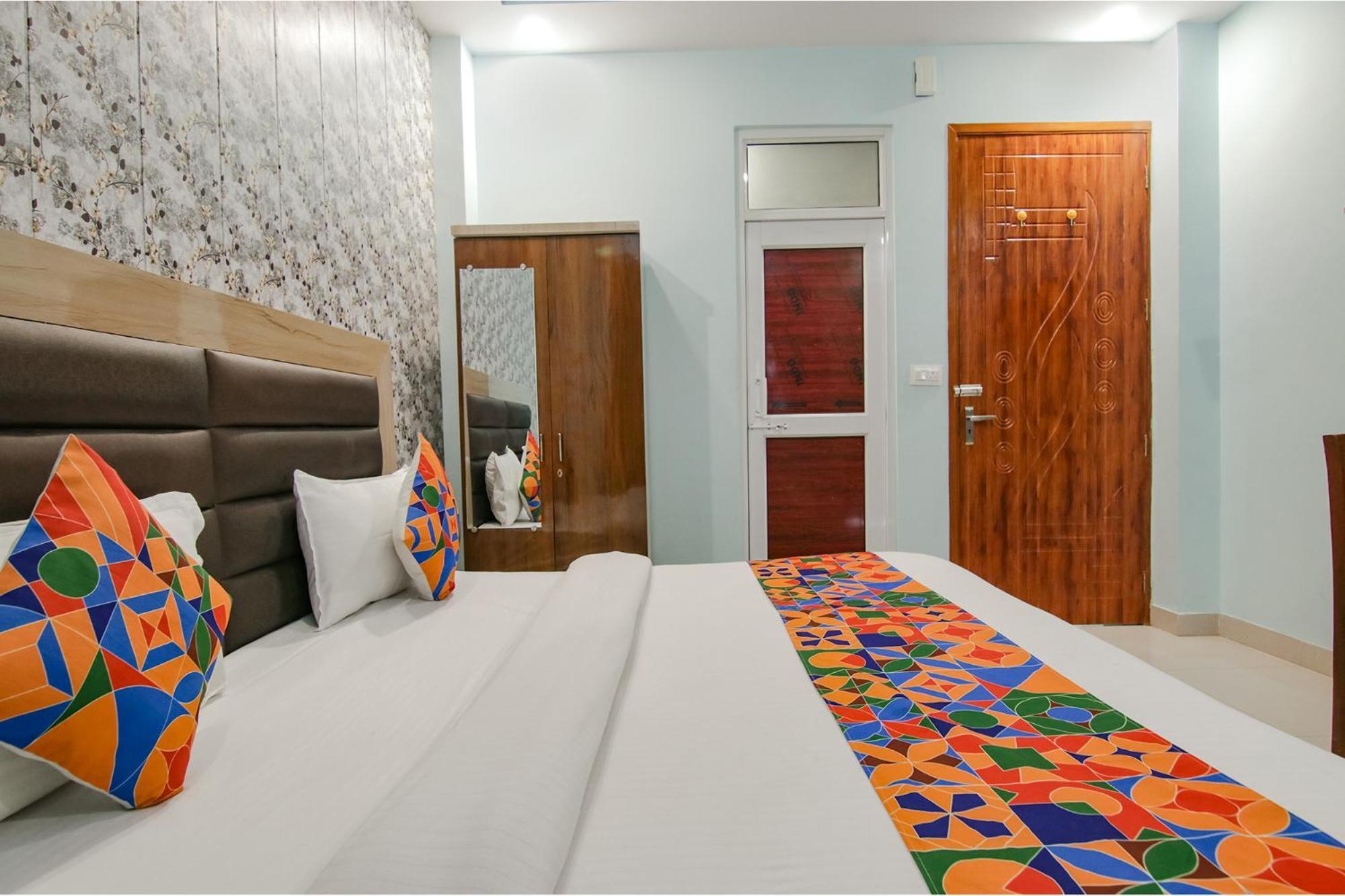 Hotel Kaanha Residency Inn By Shree Krishna Hospitality Rishīkesh Oda fotoğraf